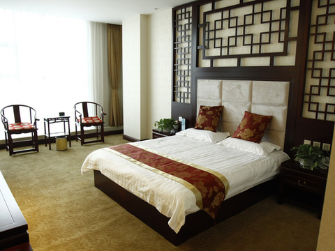 霸州兰桂坊商务主题酒店