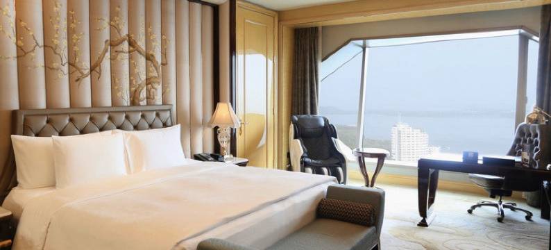 皇冠影院公寓(东西湖恒大城悦湖公馆店)图片