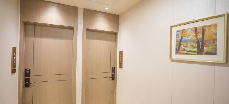 速柒优居酒店(武汉额头湾地铁站店)图片