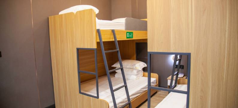 怪兽电竞酒店(福中福店)图片