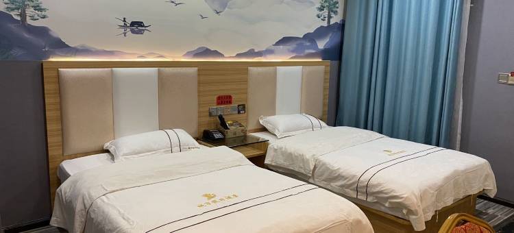 册亨城市假日酒店(县政府坝坝篮球场店)图片