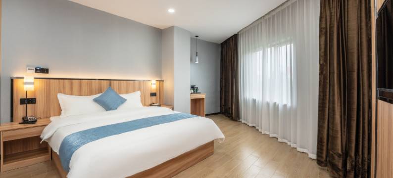 恒悦酒店(长沙火车站锦泰广场地铁站店)图片