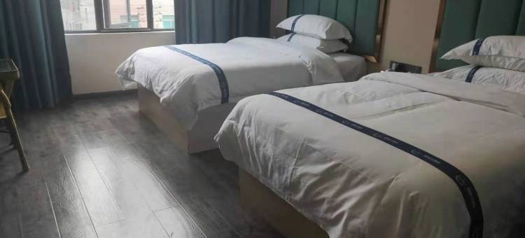 龙山峰林大酒店图片