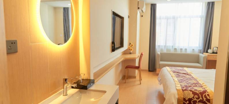 亳州智慧酒店(魏武广场光明路店)图片