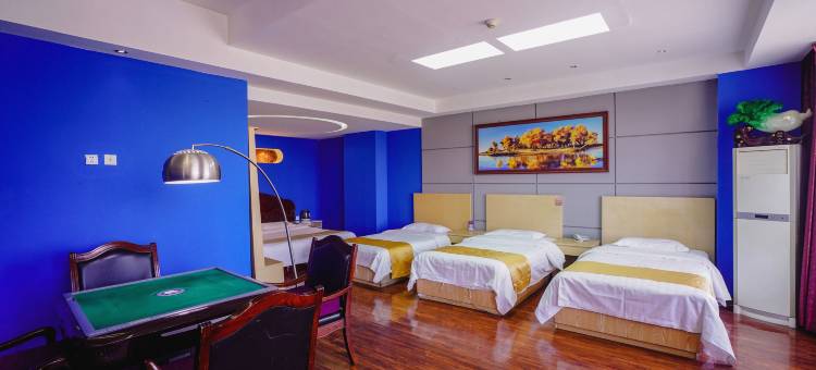 轻住·鹿鼎网络电竞酒店(民族东路博物馆店)图片