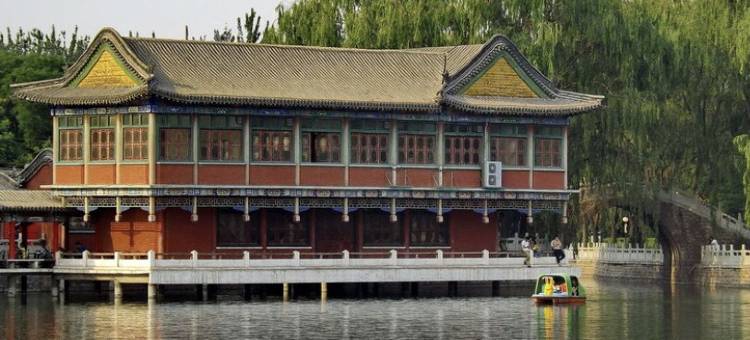 云悦酒店(太原火车站服装城店)图片