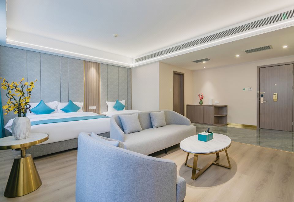 Eastravel • Zhongjiang Hotel Hotel Overview
