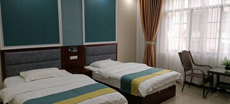 彝良鑫爵商务宾馆图片