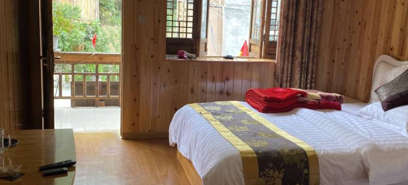 海螺沟杨佰佬金银山酒店图片