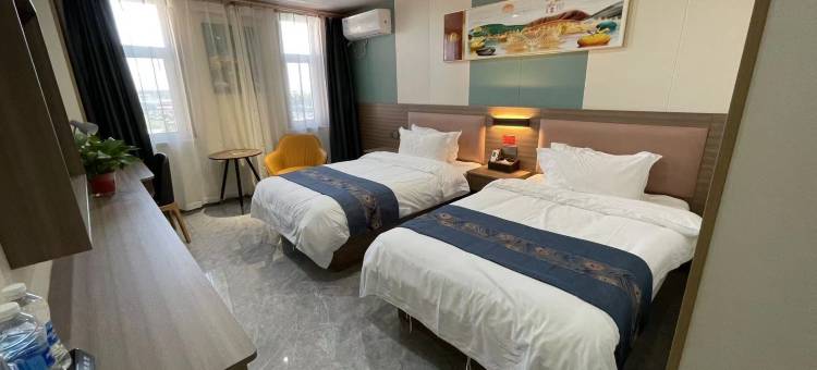 黄儿营西城大酒店图片