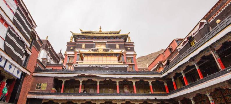 日喀则福云商务宾馆图片