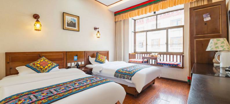 香格里拉圣晨茶马驿站图片