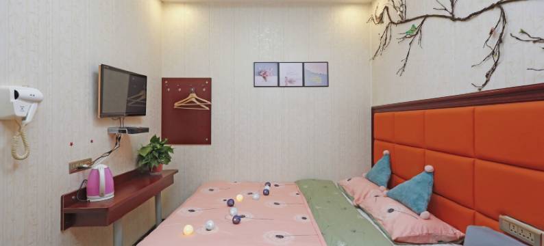 云居客栈(西安钟鼓楼回民街店)图片