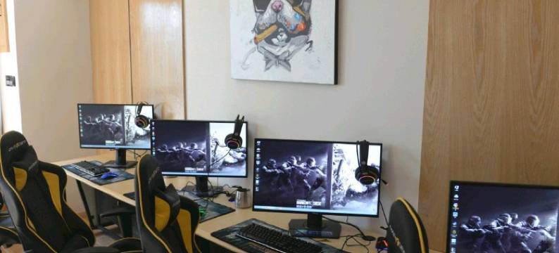 威特瑞电竞酒店(阜阳宝龙广场店)图片