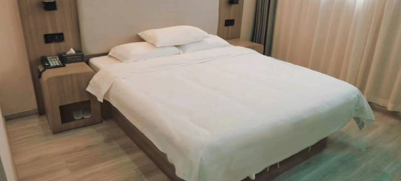 瑞宜安可酒店(武汉湖北经济学院梁山头社区店)图片