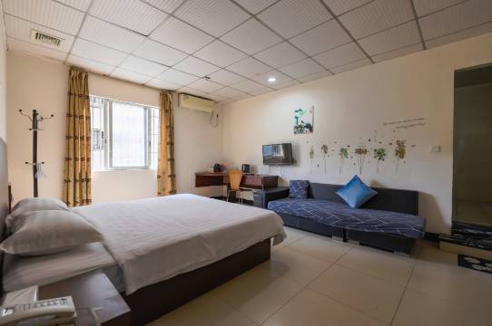 朗悦四季商务酒店江南店