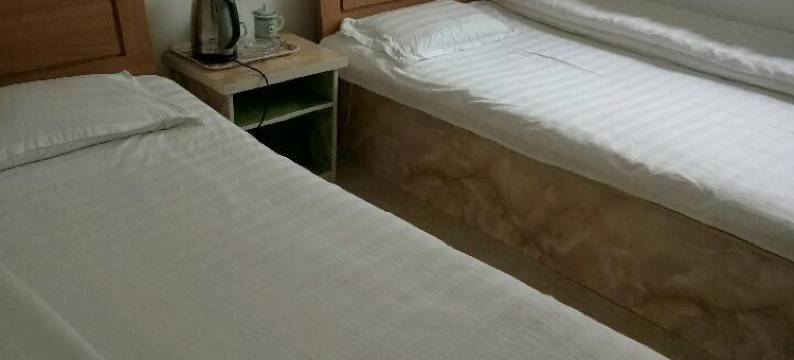 阿尔山春之迎旅店图片