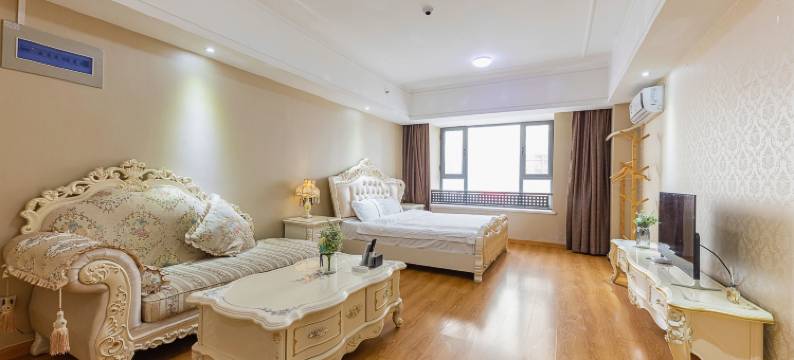 艾晶艺术酒店(济南高新万达会展中心店)图片