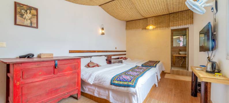 大理梦回大理客栈图片