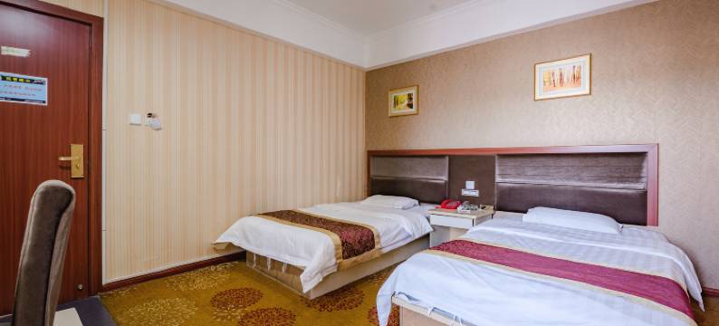 信阳小皮孩商务会所图片