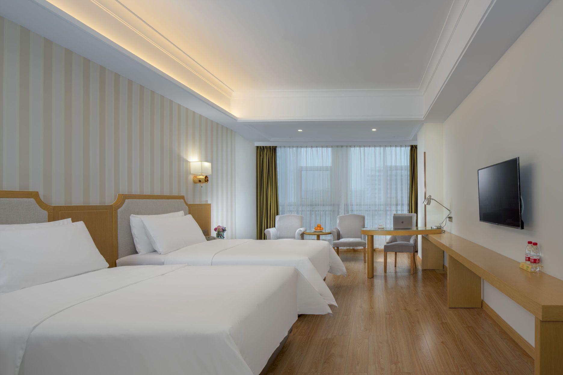 Vienna 3 Best Hotel (Weifang Linqu)Over view