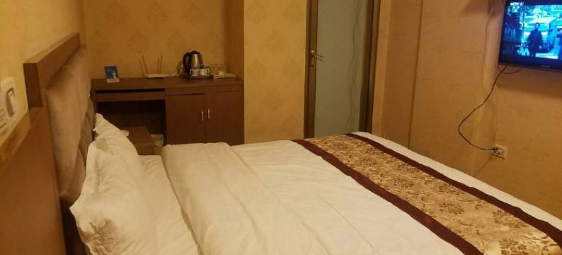 昭通群辉商务宾馆图片