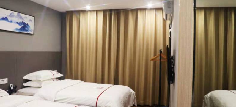 南昌立云精品酒店(红谷滩翠苑路店)图片