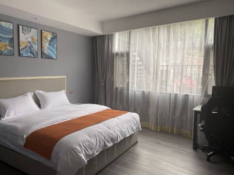 麻栗坡丽兴酒店