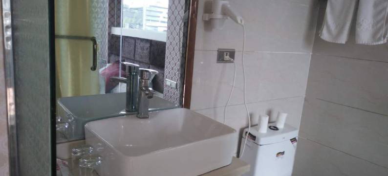 六盘水赞雅商务宾馆图片