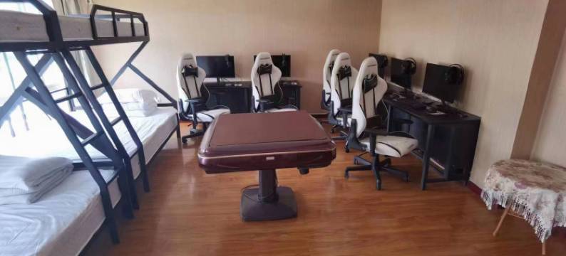 巢玩电竞民宿(侯马店)图片