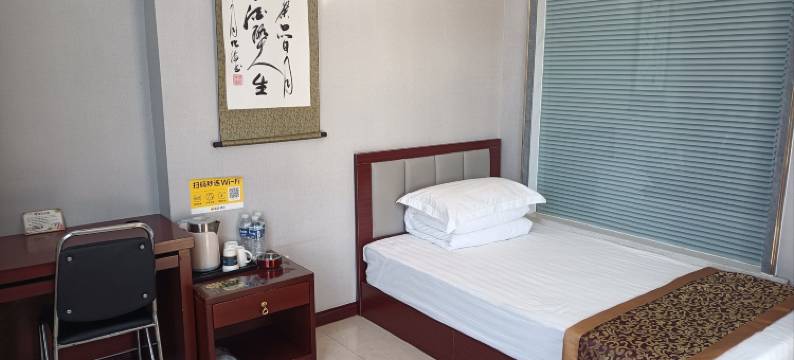 偏关乾坤湾商务酒店图片