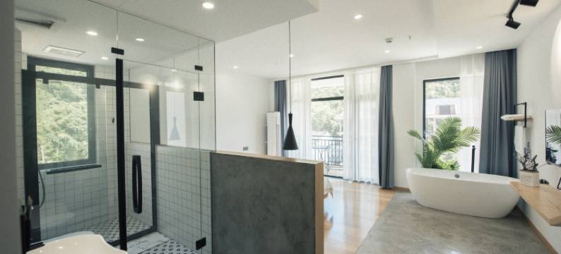 柴屿家CVIVI ' 莫干山萌宠庭院亲子度假美宿丨无敌可爱的胖胖柴犬图片