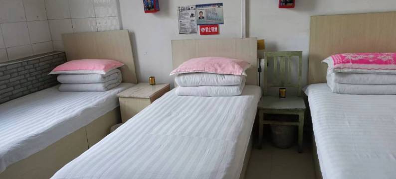 新川渝住宿(铁西公园店)图片