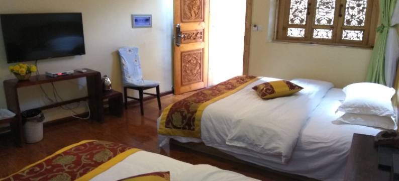 泸沽湖阳光水岸精品客栈图片