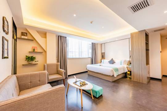 希晨·轻雅酒店(张家口武城街展览馆店)