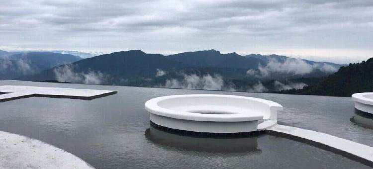 峨眉山零公里零点客栈图片