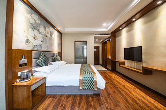 凌众酒店(赣县汽车站店)