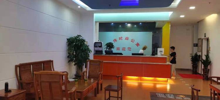 轻住·恒伟时尚公寓(南桂路地铁站店)图片