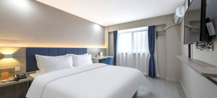 7天优品酒店(武汉关山大道大学园路店)图片