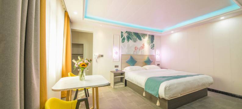 华娜智能酒店(拉堡店)图片