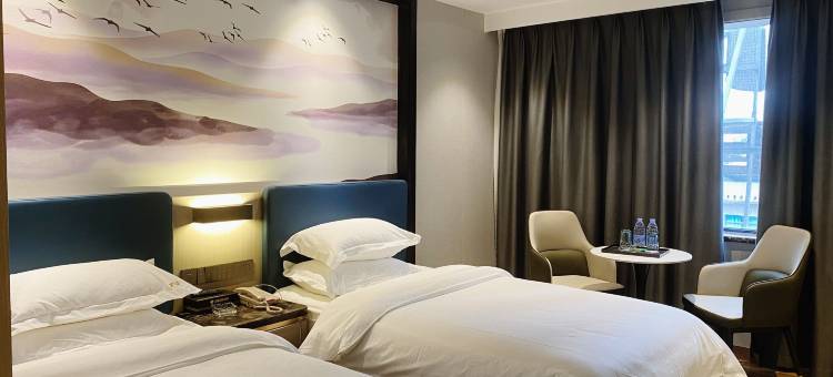 富临国际酒店(临湘市政府店)图片