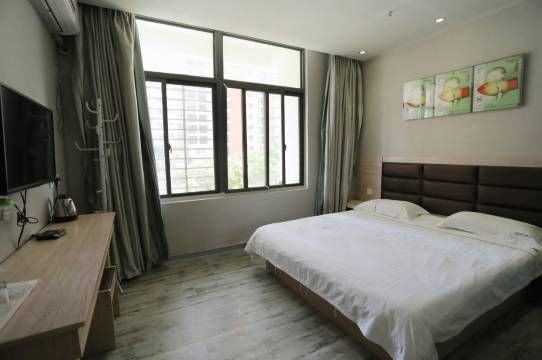 泉州星座酒店(海峡体育中心医高专店)