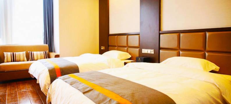 巴中锦泰主题酒店图片