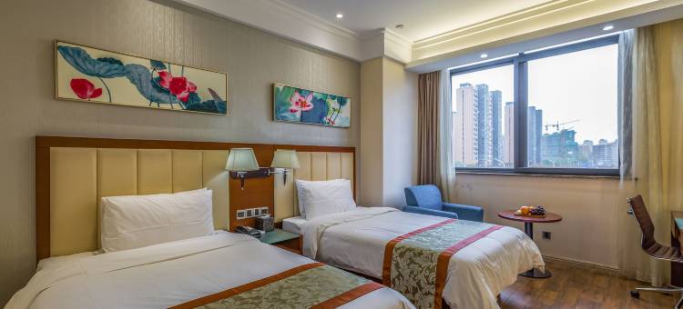 和颐至格酒店(南京六合区政府龙池地铁站店)图片