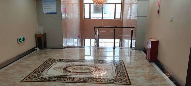 轮台长寿商务酒店图片