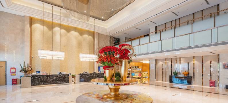 伊宁美景大酒店(六星街景区机场店)图片