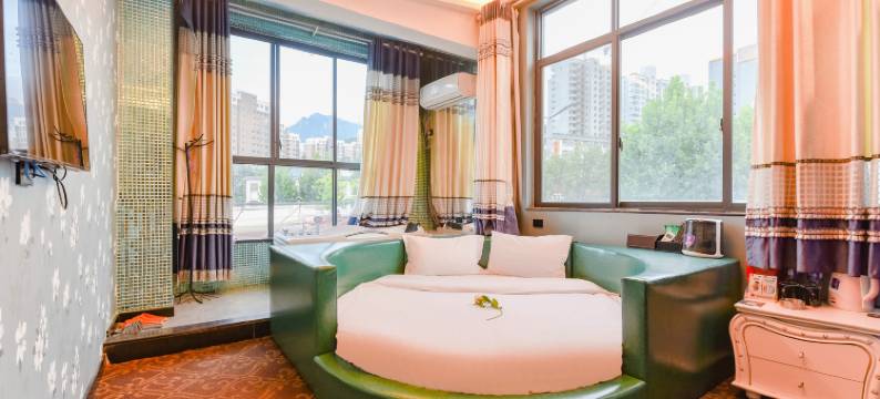 栾川邂逅时光主题酒店图片