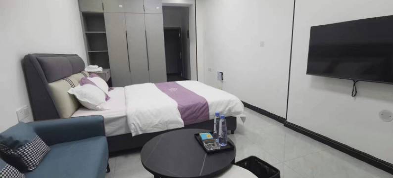 千百度连锁公寓(育源华庭店)图片