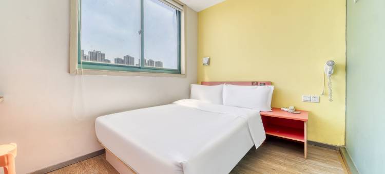 布丁严选酒店(杭州滨江高教园杨家墩地铁站店)图片