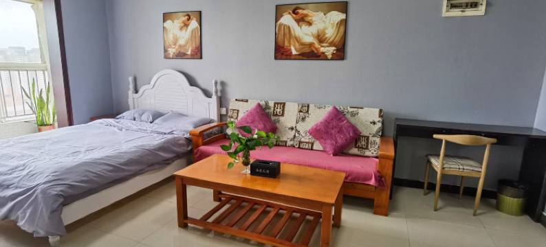 三秦青年公寓(文景路店)图片